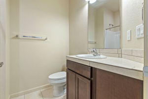  Photo 24