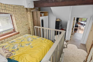  Photo 38