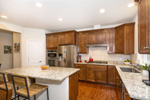  154 Stonehaven Dr, Weymouth, MA 02190, US Photo 10
