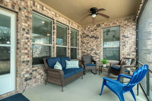 Screened-in Porch