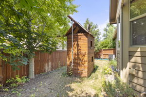  Photo 30