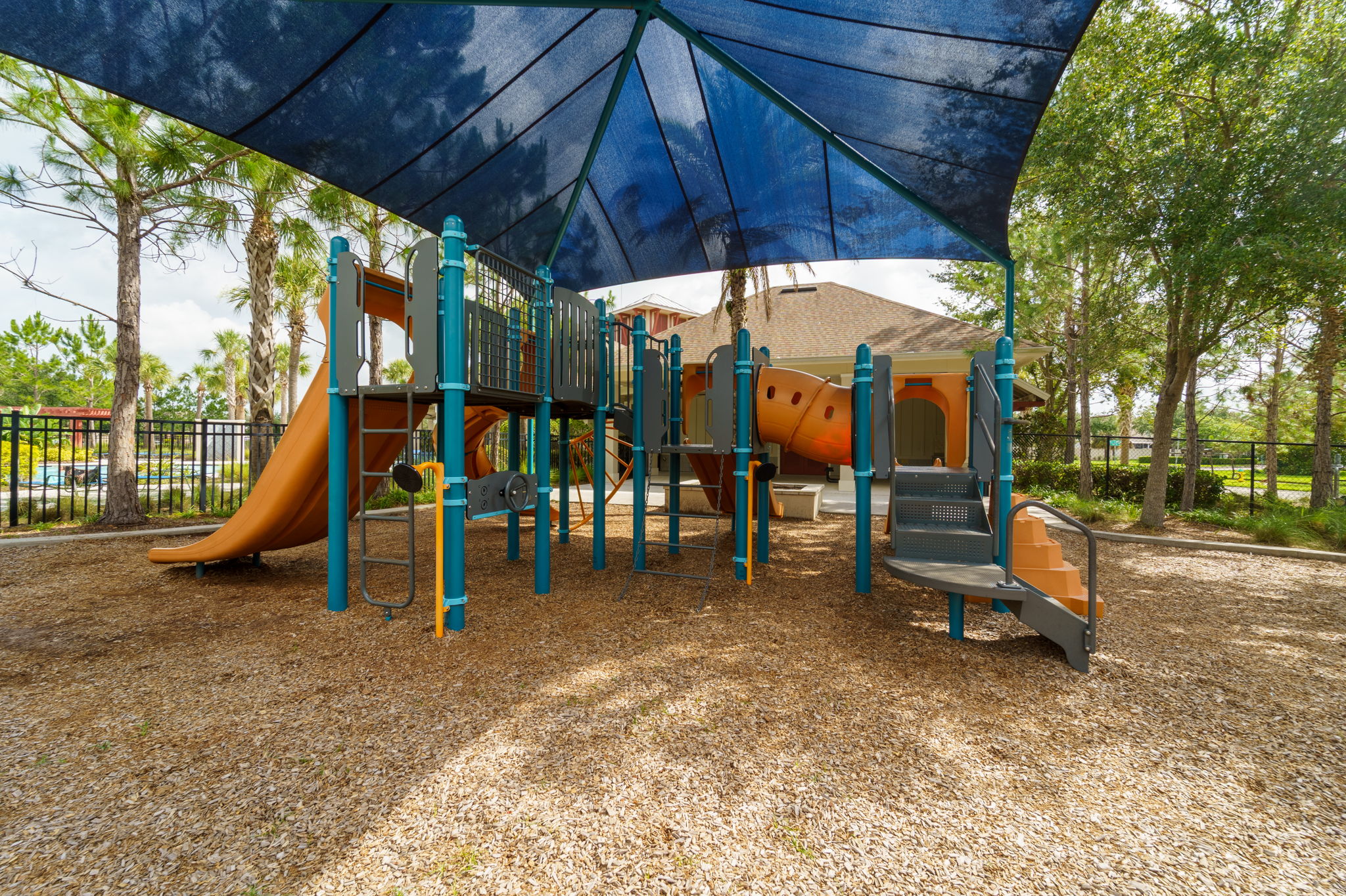 AMN PLAYGROUND 15403 Wicked Strong St 225-HDR