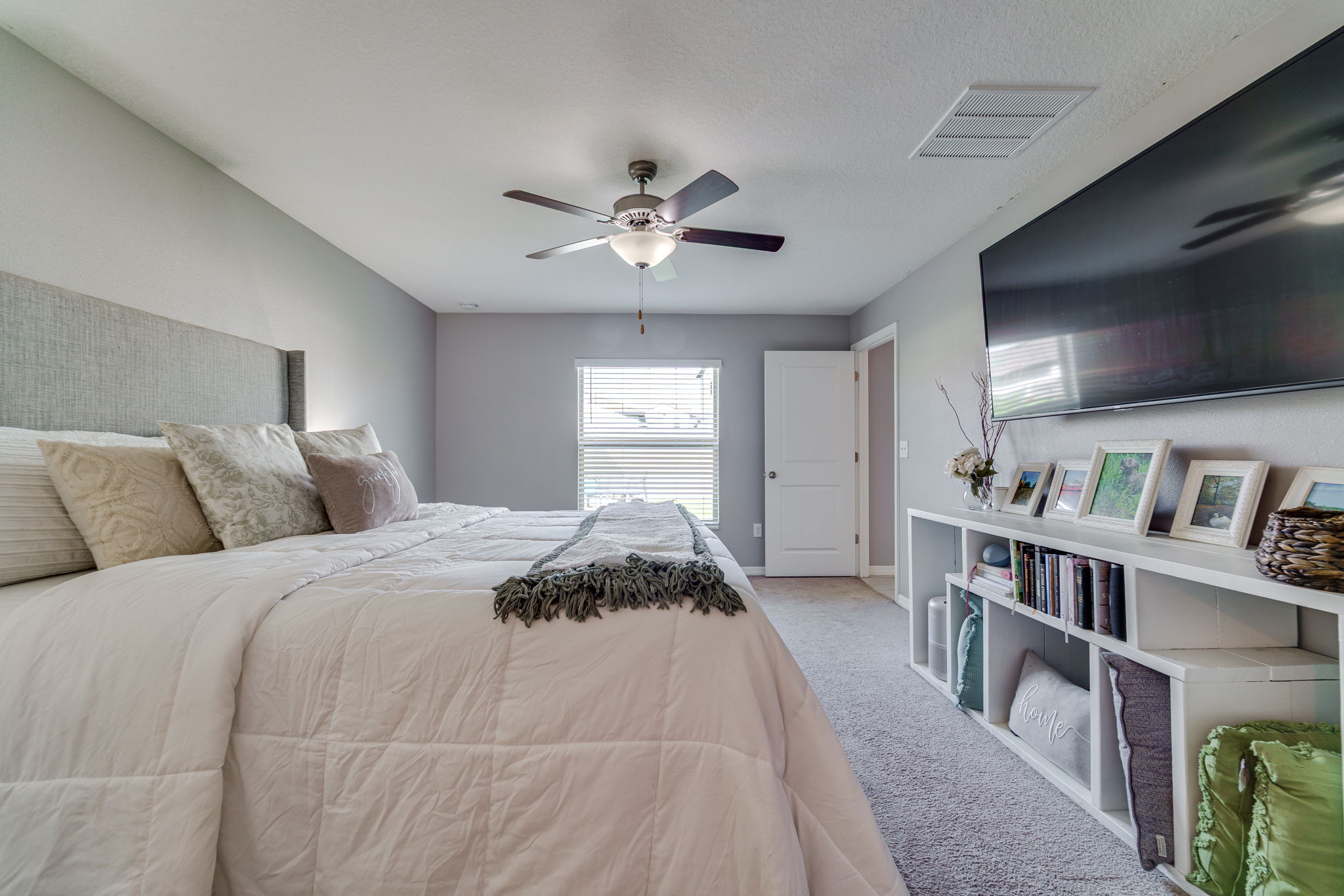 BED4 15403 Wicked Strong St 101-Enfuse