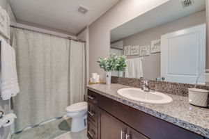 BATH1 15403 Wicked Strong St 068-Enfuse