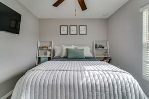 BED1 15403 Wicked Strong St 062-Enfuse