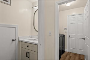  Photo 31
