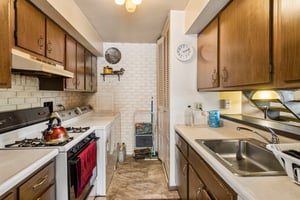 Cornell Pl-S1905-012.jpg