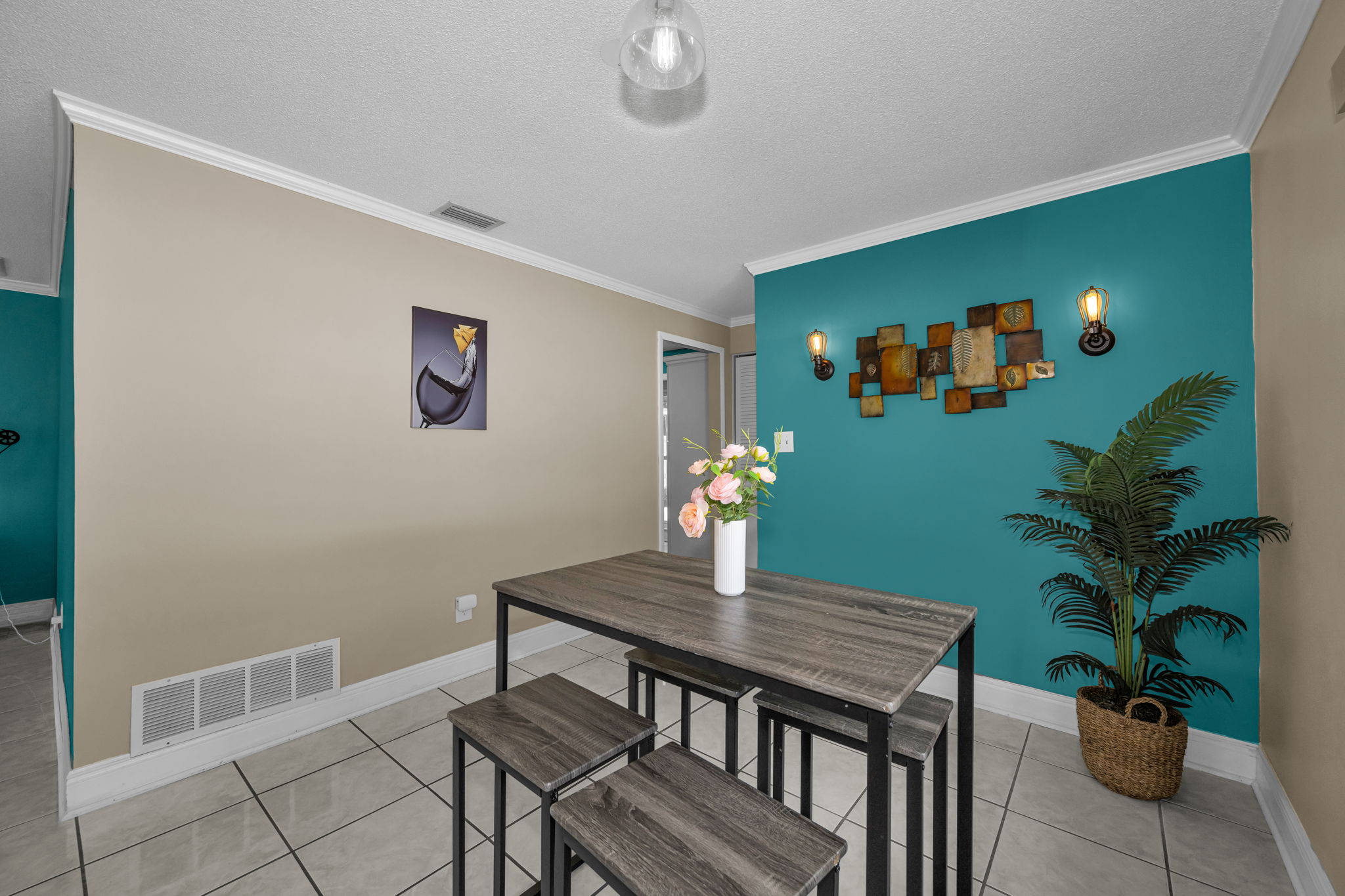 Dining Room 1