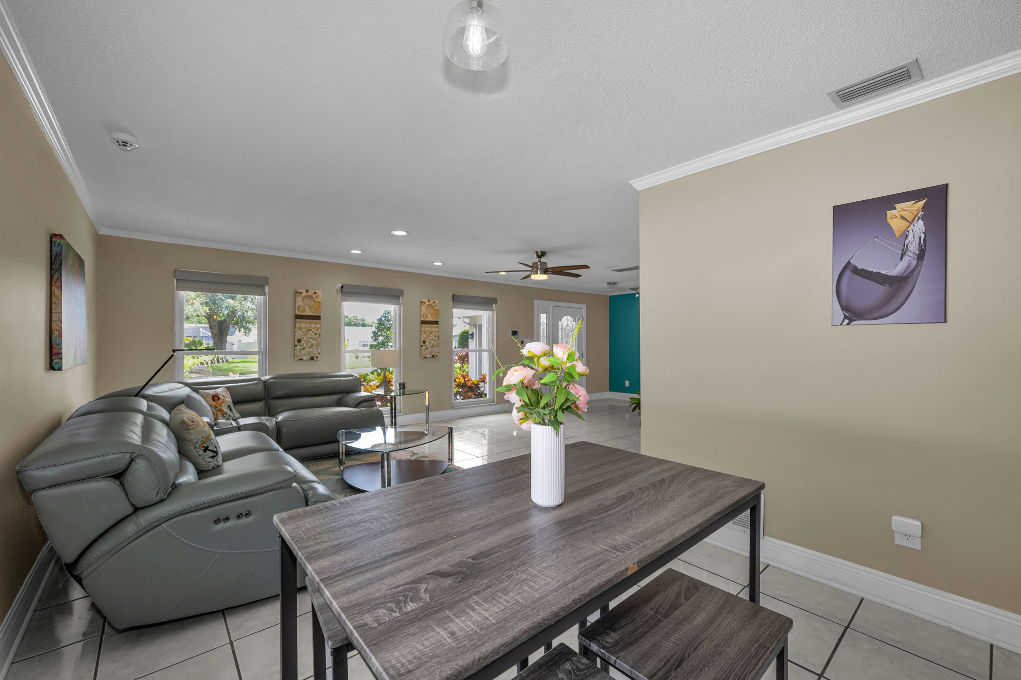 Dining Room 4