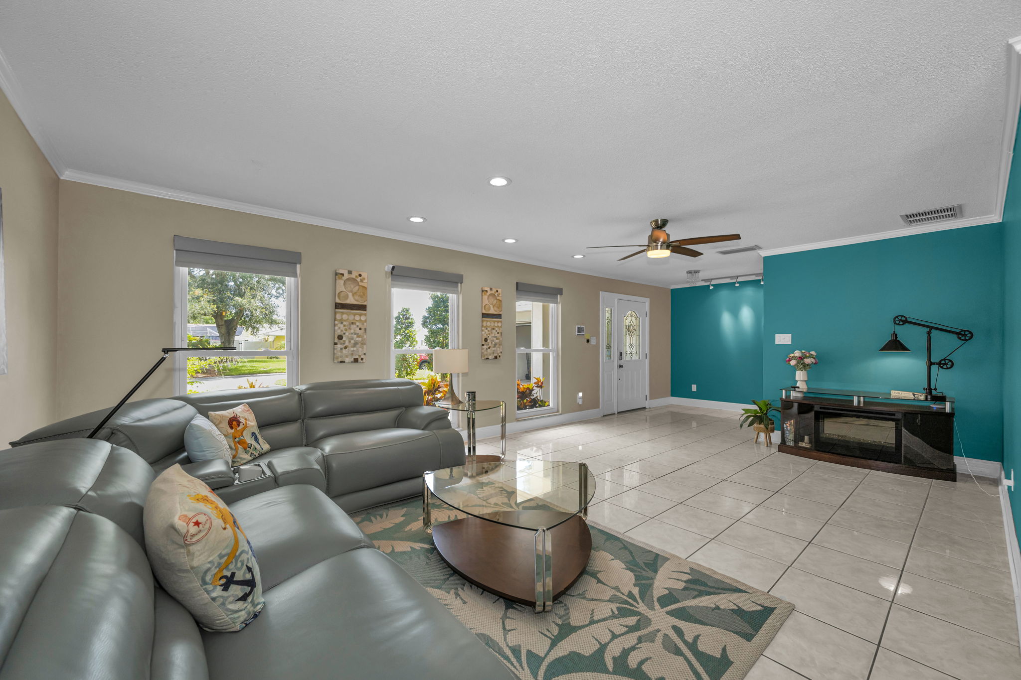 Living Room 5