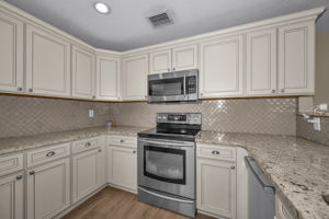 Kitchen 6