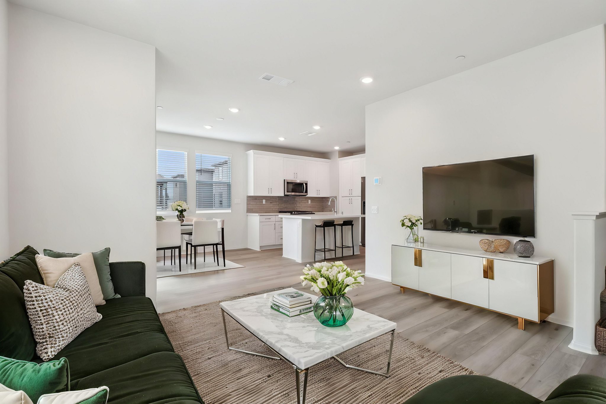 Southern California - Stratus - 1541 Stratus Drive, Pomona, CA 91768 - 007 virtually staged.jpeg