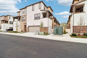 Southern California - Stratus - 1541 Stratus Drive, Pomona, CA 91768 - 001