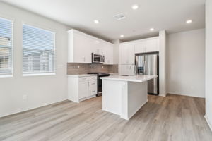 Southern California - Stratus - 1541 Stratus Drive, Pomona, CA 91768 - 005