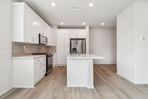 Southern California - Stratus - 1541 Stratus Drive, Pomona, CA 91768 - 006