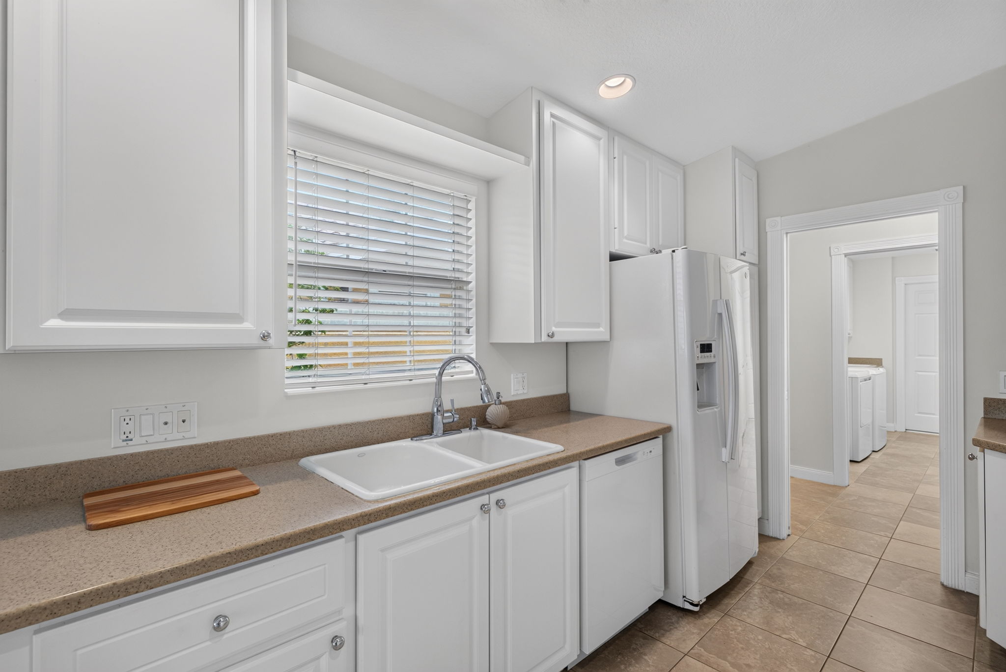 Kitchen 2 of 3