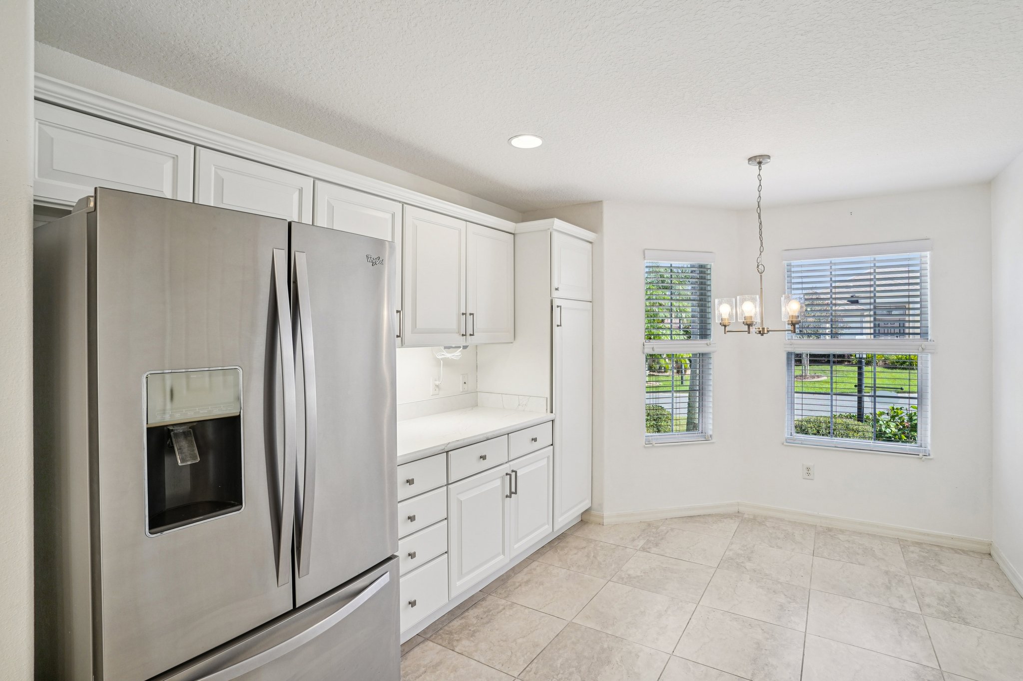 Wyatt Ave-S2410-014.jpg