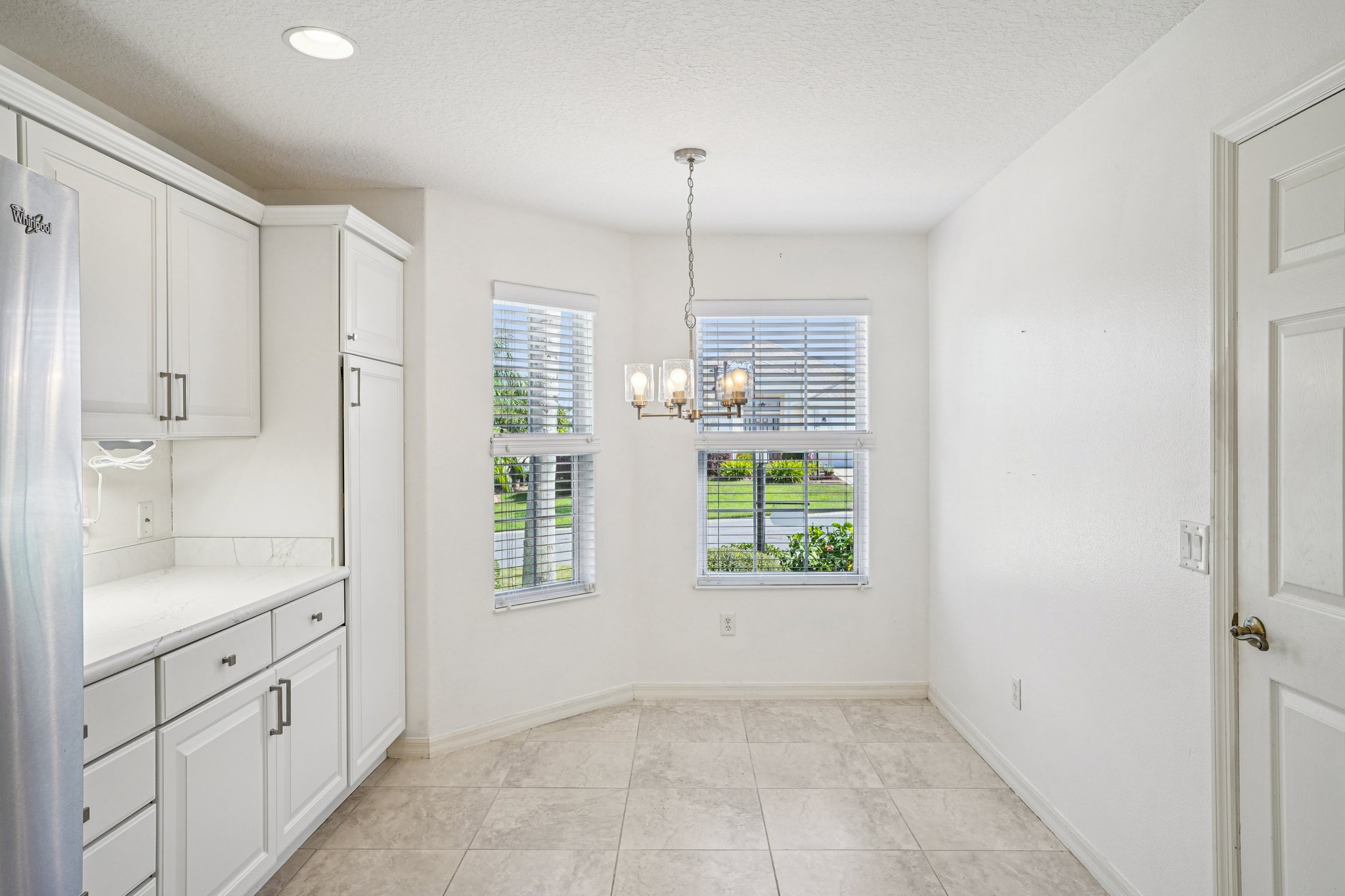 Wyatt Ave-S2410-015.jpg