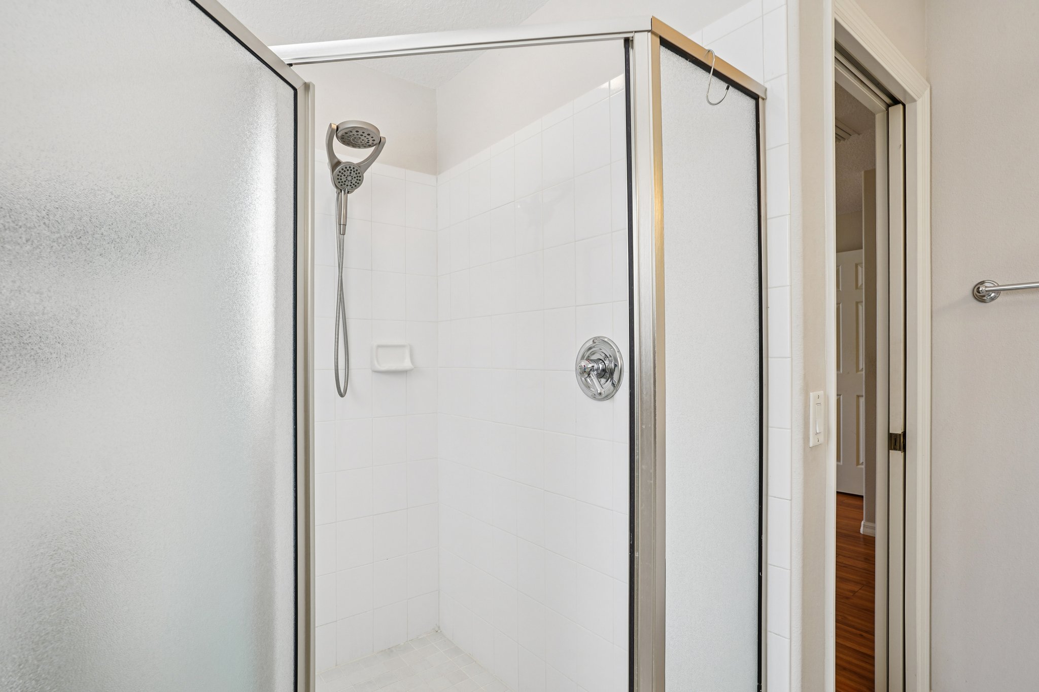 Wyatt Ave-S2410-023.jpg