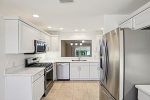 Wyatt Ave-S2410-013.jpg