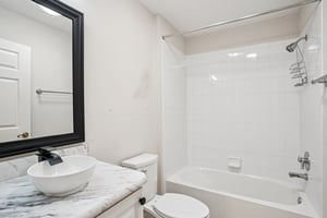 Wyatt Ave-S2410-026.jpg