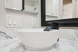 Wyatt Ave-S2410-027.jpg