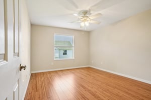 Wyatt Ave-S2410-028.jpg