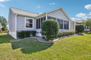 Wyatt Ave-S2410-039.jpg