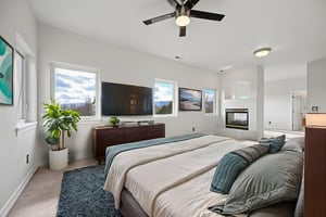 _DSC7924 virtually staged.jpeg