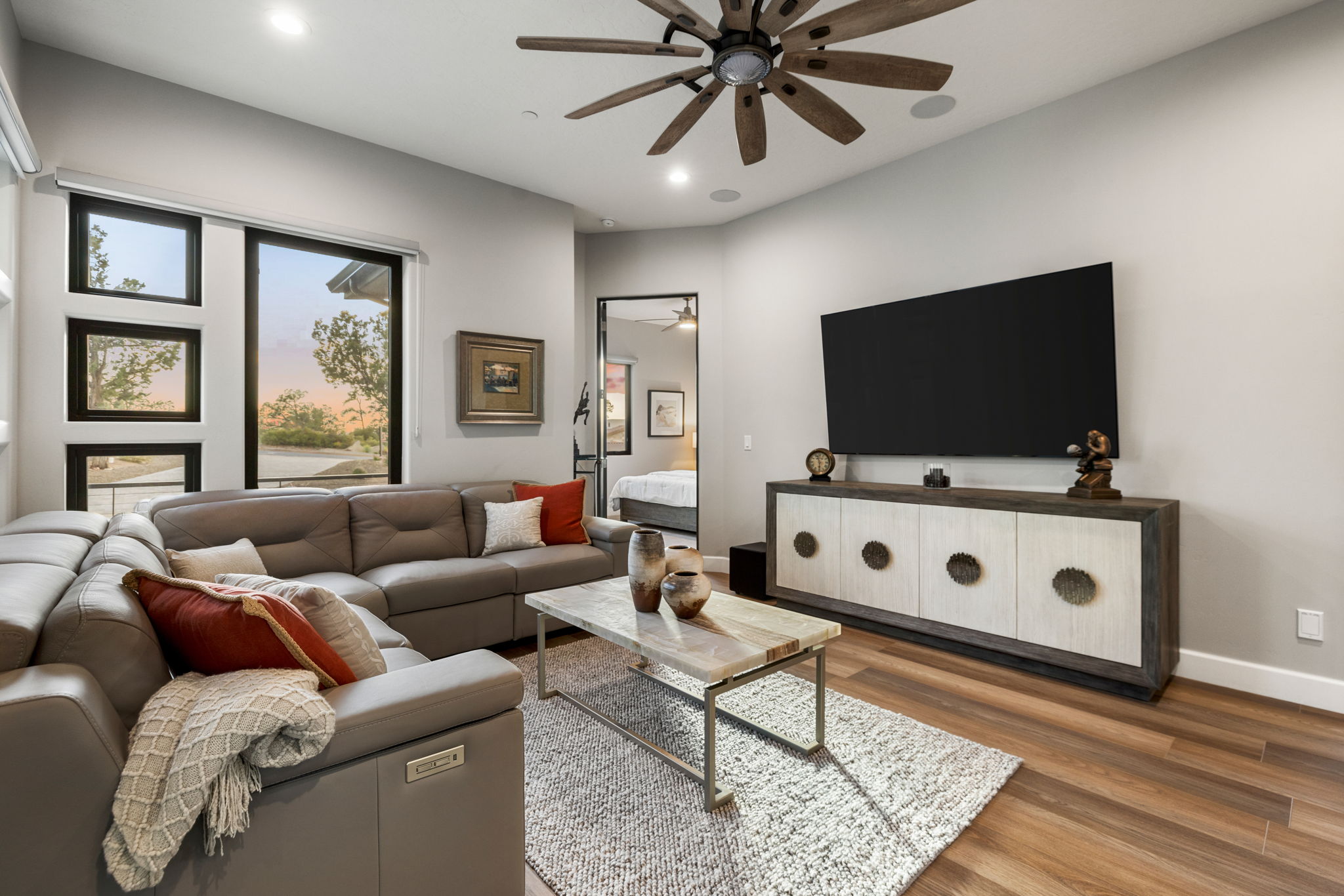 Family Room (3)