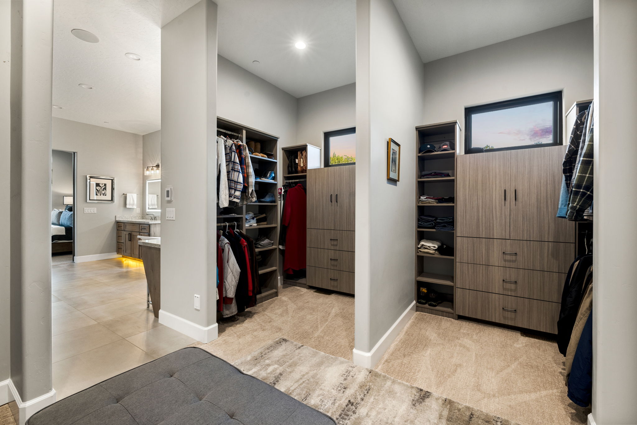 Primary Closet (2)