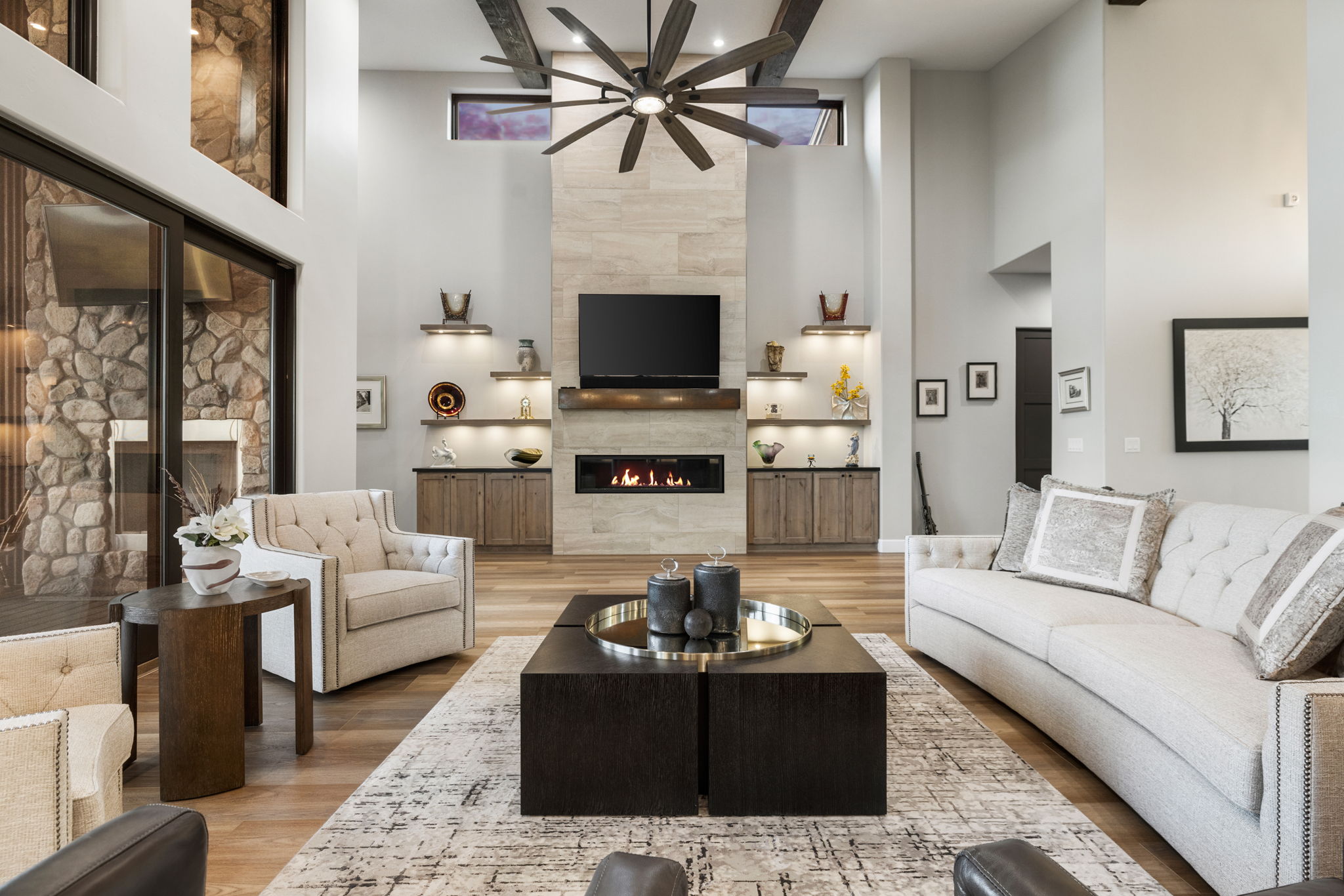 Living Room (2)