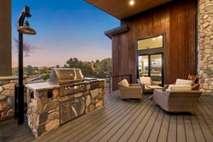 Back Deck (5)