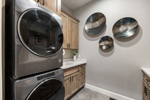Laundry (2)