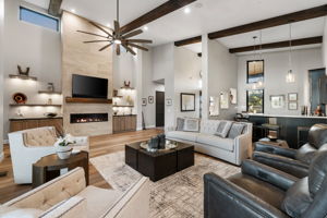 Living Room (4)