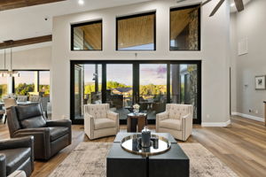 Living Room (5)