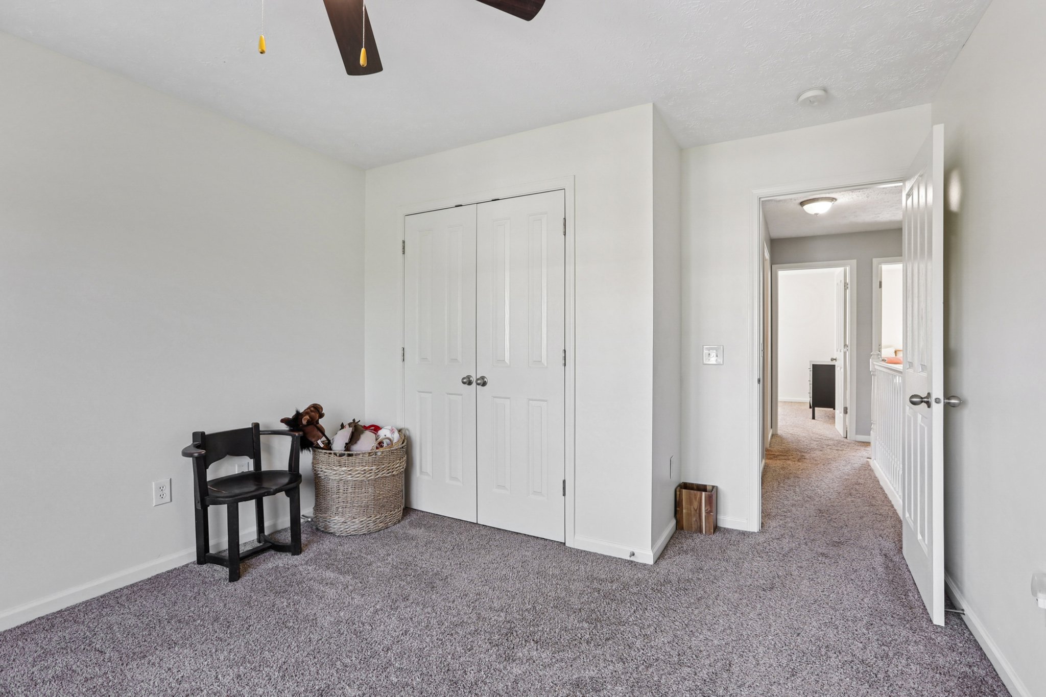 Smithfield Dr-S1609-039.jpg