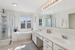 Smithfield Dr-S1609-035.jpg