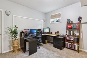 Smithfield Dr-S1609-042.jpg