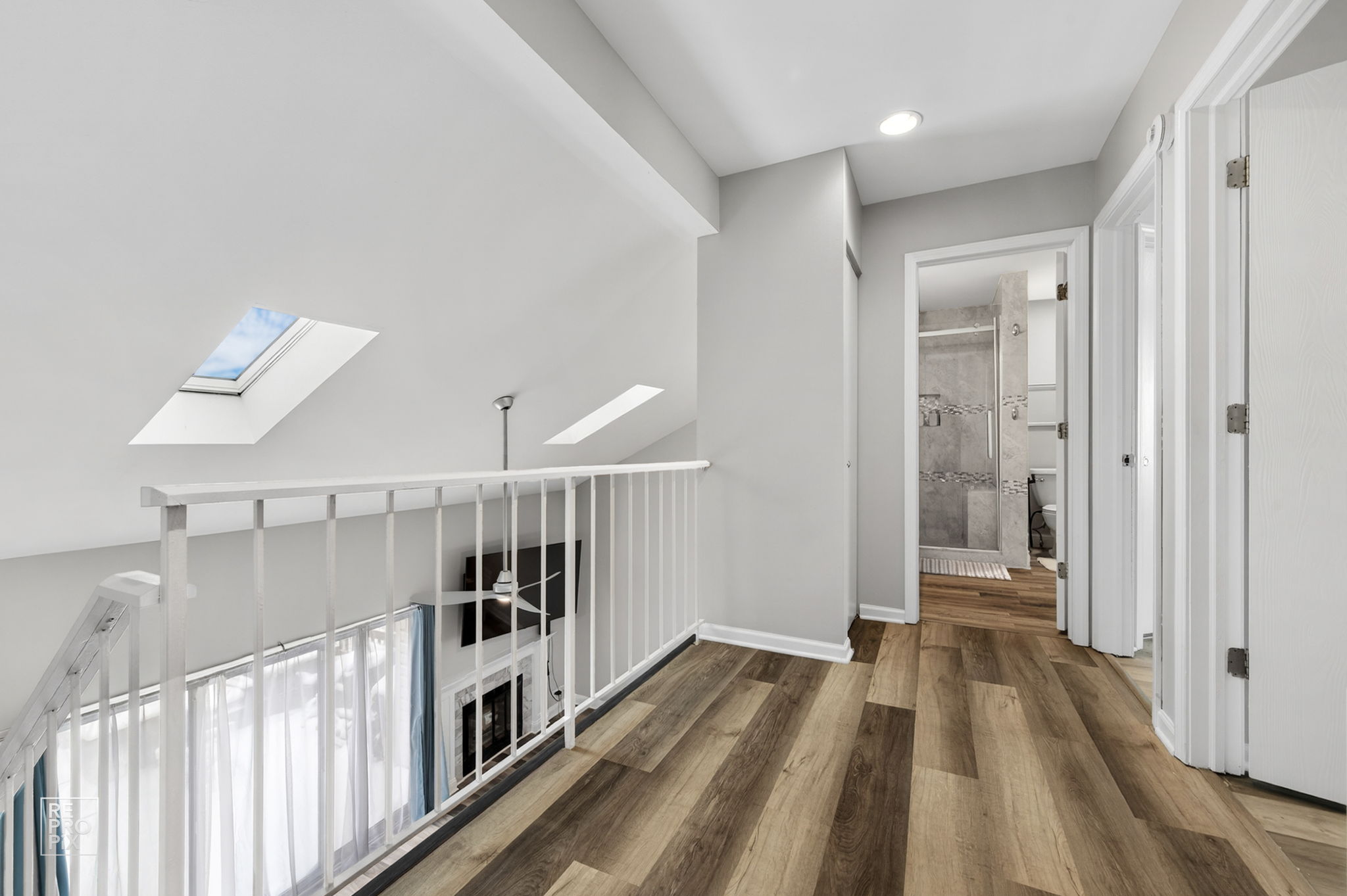  1543 Apple Grove Ln, Westmont, IL 60559_008