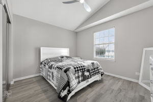  1543 Apple Grove Ln, Westmont, IL 60559_010