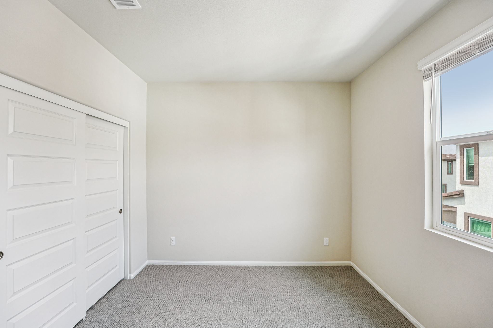 So Cal - Stratus - 1543 Stratus Dr Pomona CA 91768 - 018