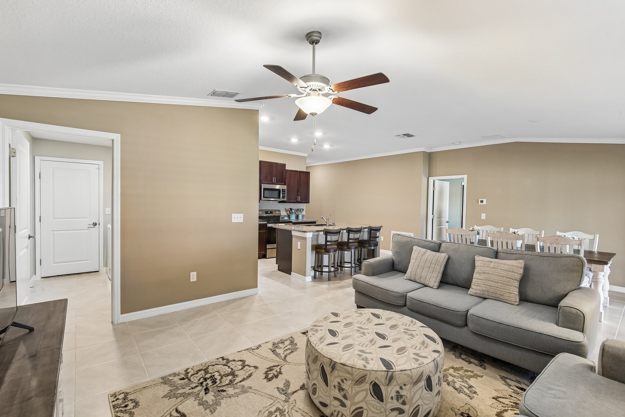 Miller Creek Dr-S2604-003.jpg
