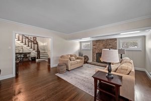 15434 Sutton Street-13.jpg