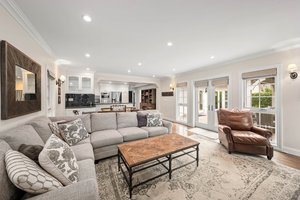 15434 Sutton Street-25.jpg