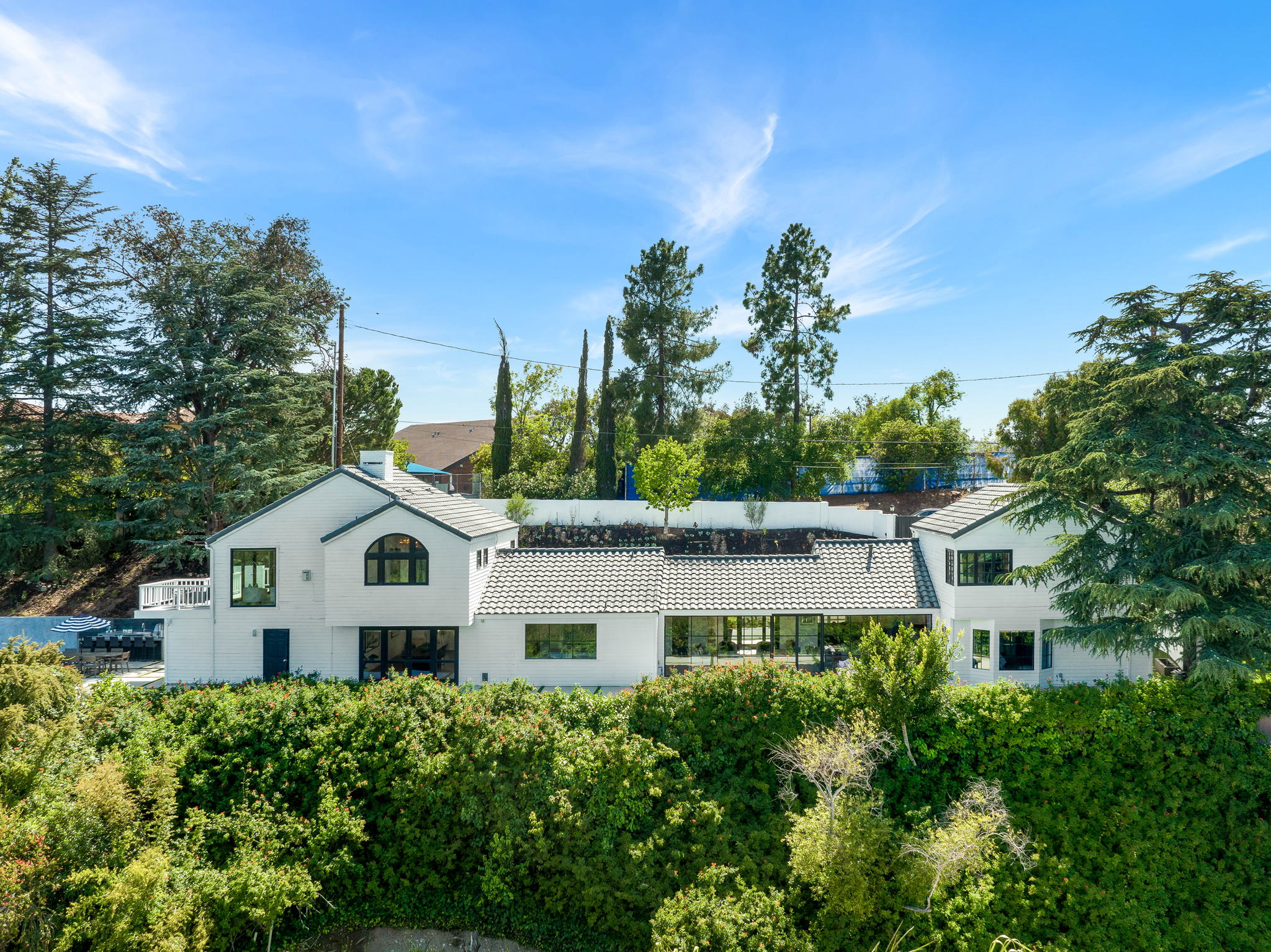 15438 Mulholland Drive-59