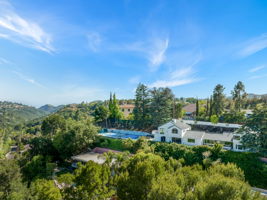 15438 Mulholland Drive-53