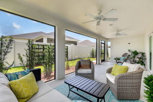 Lanai with PRIVACY Wall