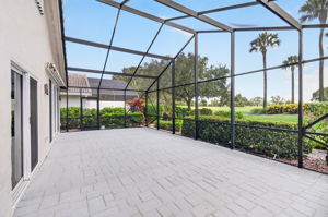  Photo 67