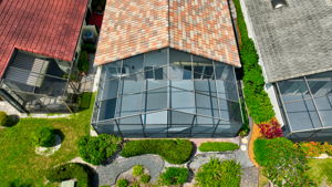  Photo 93